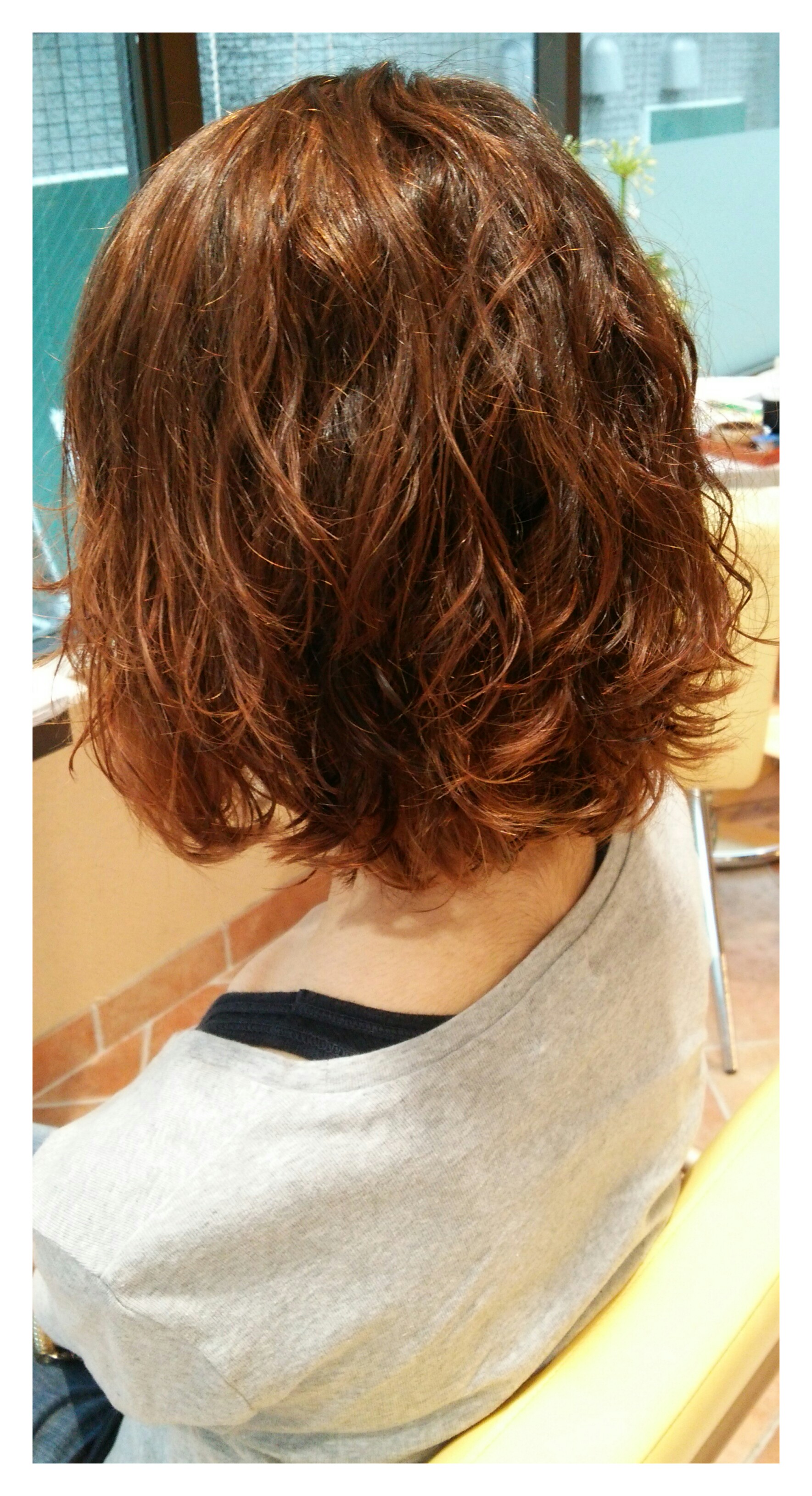 ウェーブパーマの髪型・ヘアスタイルまとめ 最新ヘアカタログマキアオンライン美容雑誌『MAQUIA マキア 』公式ビューティサイト