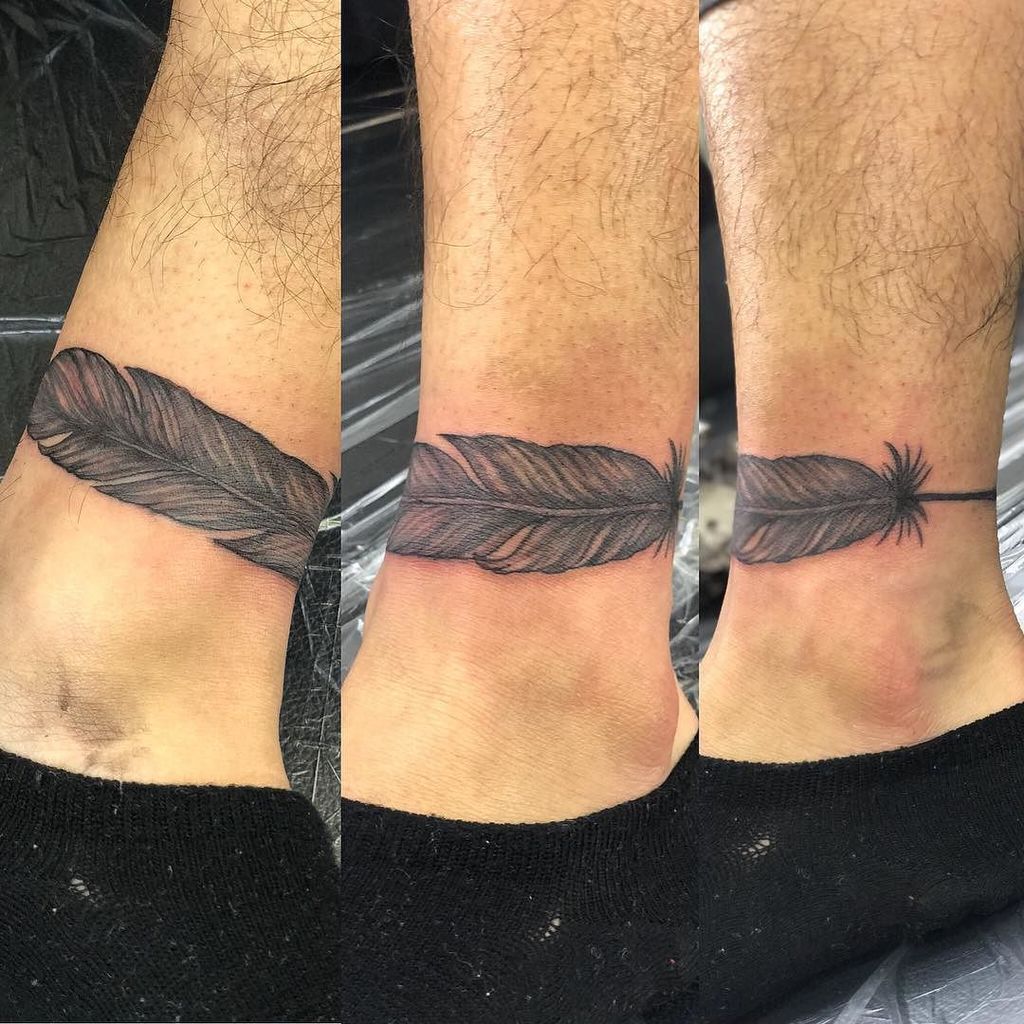 🪶 やさしく解説 フェザータトゥーの意味と魅力🕊💕Thomas Brown