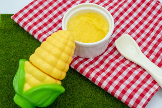 離乳食にコーン缶は使ってもOK？栄養の違いや下ごしらえのコツ、初期～完了期までのおすすめレシピ8品を紹介Baby-mo ベビモ