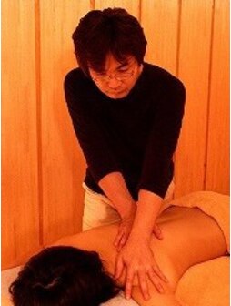 首・腰をひねるマッサージは危ない タイ国バンコク市いまむら脳神経クリニック院長のつぶやき