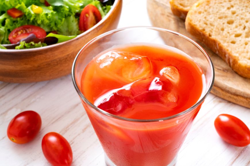 トマトの栄養「美肌効果」と「抗酸化作用」について おすすめレシピ美的.com