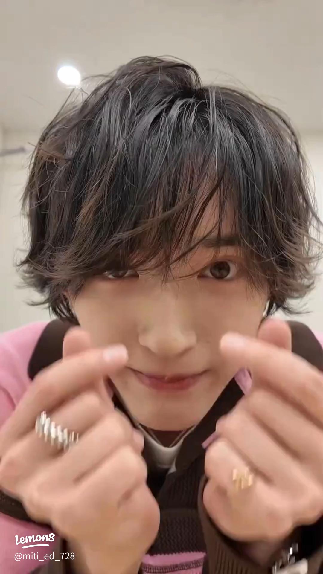 自慢のパーツ」 こんばんは！おじょーです。 いつも見て下さってありがとうございます。 今回はなにわ男子の「自慢のパーツ」をまとめました。今回も丈橋案件ですね💙💚 ではいってみましょー！ ♡ ♡ 💙藤原丈一郎 耳 大橋の小さい耳とは