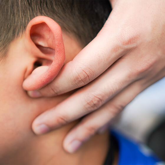 @clear_shinkyuin , 「内関」のツボ,東洋医学では、胃腸の不調、特に吐き気や嘔吐に対して古くから効果的なツボとしてしようされてきました。,自律神経の調節や胃腸の調整をしてくれるため、酔いを和らげてくれます。, また心を落ち着ける効果もあるので, 酔いの悪化を防ぐ効果も期待できます。,お出かけする時に使えるツボなので, いいねや保存をしておきましょう！,吉祥寺 鍼灸院,