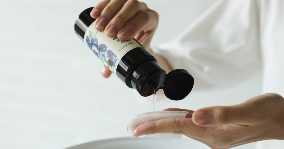 1枚で3パターンの使い方ができる！ 『美容成分をはさんだとけだすスキンケアコットン』でラクラク簡単スキンケア2022年3月3日-エキサイトニュース