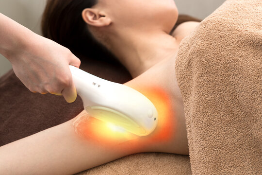 ワキ脱毛」の写真素材24,316件の無料イラスト画像Adobe Stock