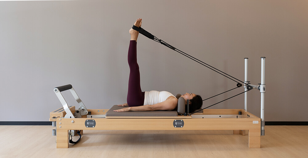 初心者向けピラティスの基本ポーズ＆呼吸法