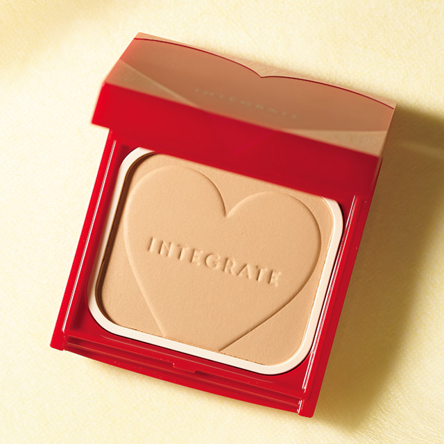 人気おすすめ「ミネラルファンデーション」ベスコスランキング受賞は？美的.com