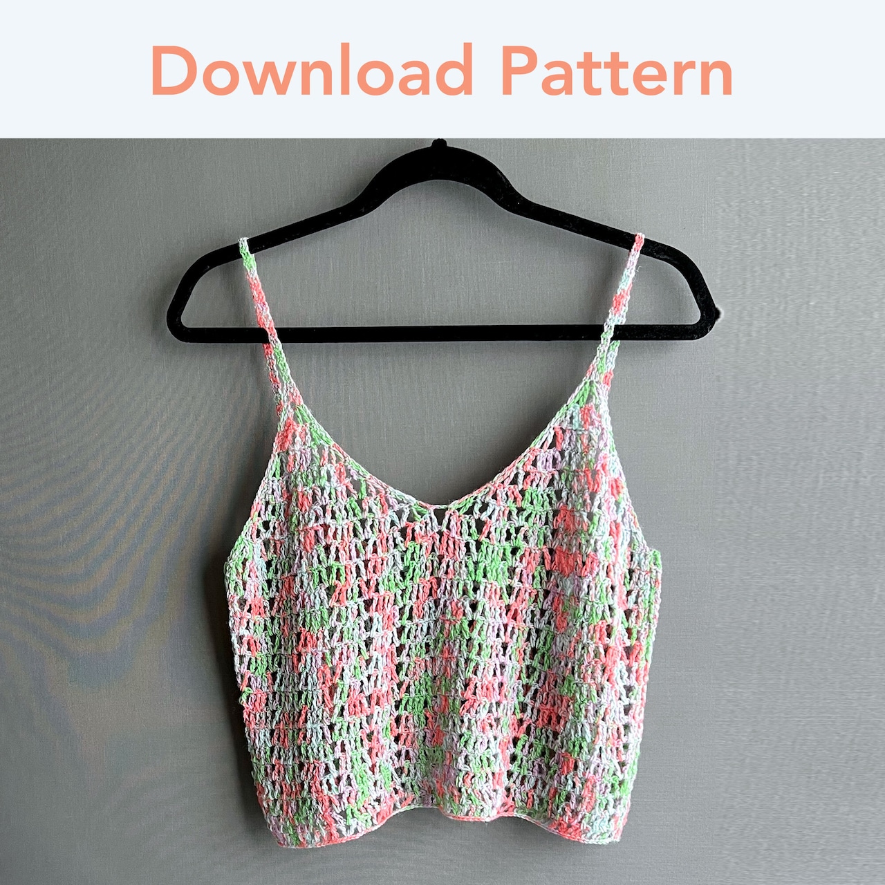 棒針編みで編むゼブラ柄キャミの編み図リリースしました🦓👑 . opal1玉で編めるので是非編んでみてね♡ . 細糸で同じ繰り返しで編み進められるので、無になりたい時にとってもおすすめ🧘‍♀️⌛️ knitting 編み物 棒針編み knit