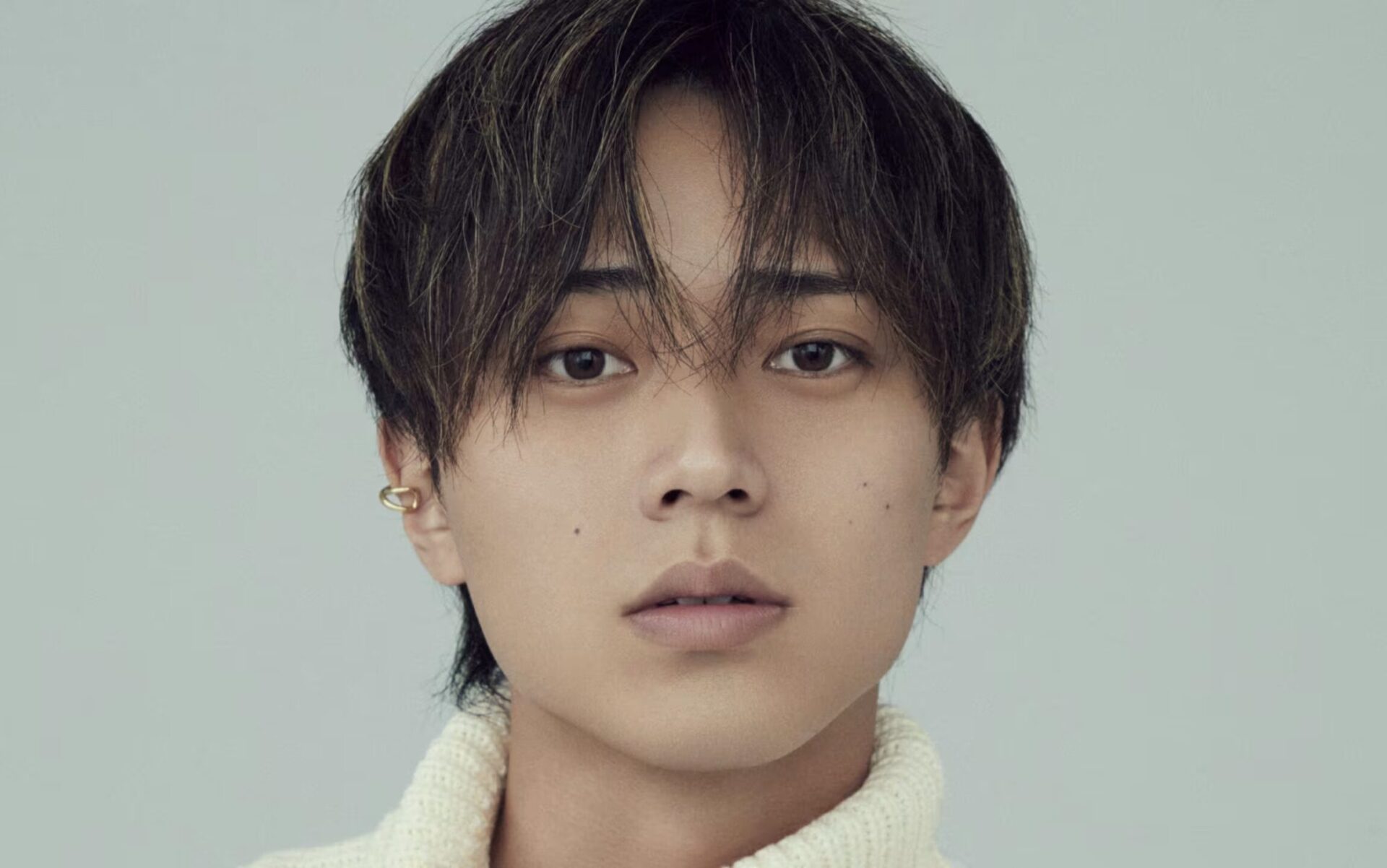 キンプリ永瀬廉、耳のけが療養から復帰後初公の場で笑顔 初の王道ラブストーリー作品公開に「ワクワク」オリコンニュース ORICON NEWS