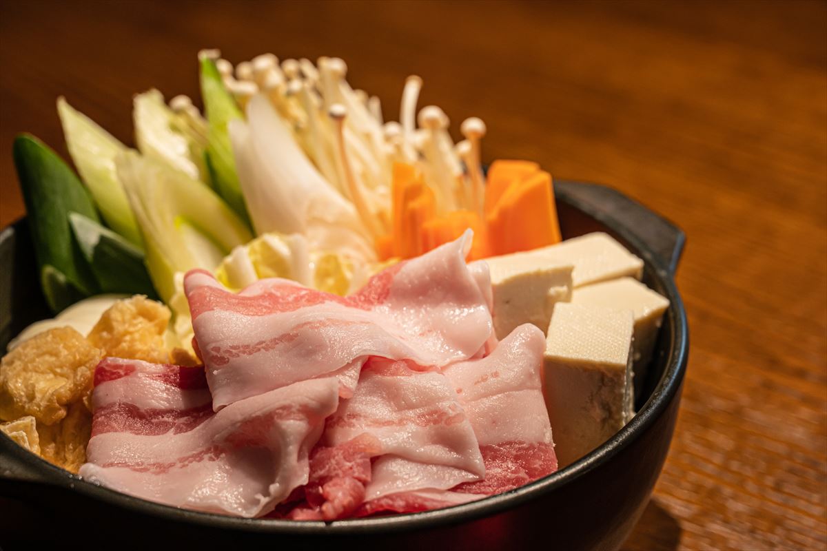 夏バテ予防に！ 高タンパク＆食物繊維たっぷりレシピ④ 大豆ミートのトマトサンラータン麺