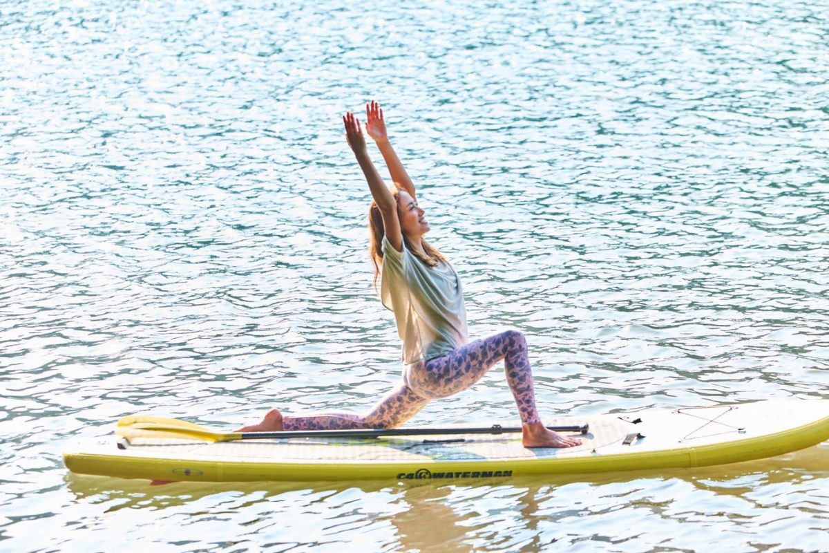 Amazon.co.jp: サーフボード ガラス SUP クリアパドルボード透明ヨガボードスタンドアップシースルーサーフィンボードスポーツホワイト屋外レクリエーション : スポーツ＆アウトドア