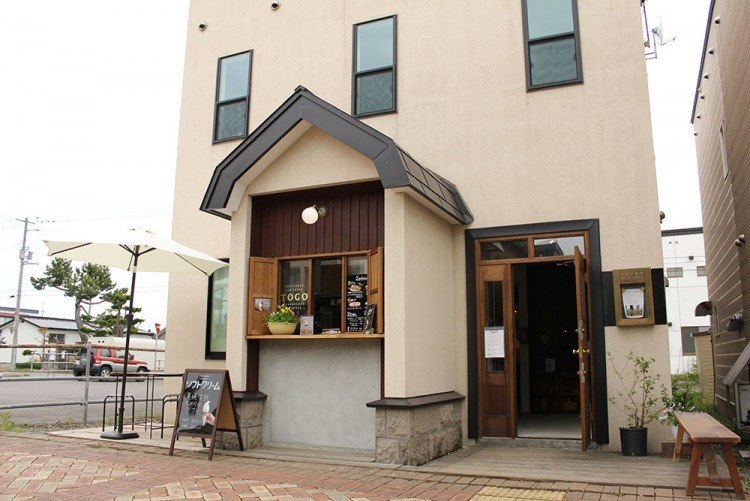 異星人の郷 上・下マイクル・フリン著 - 日本経済新聞