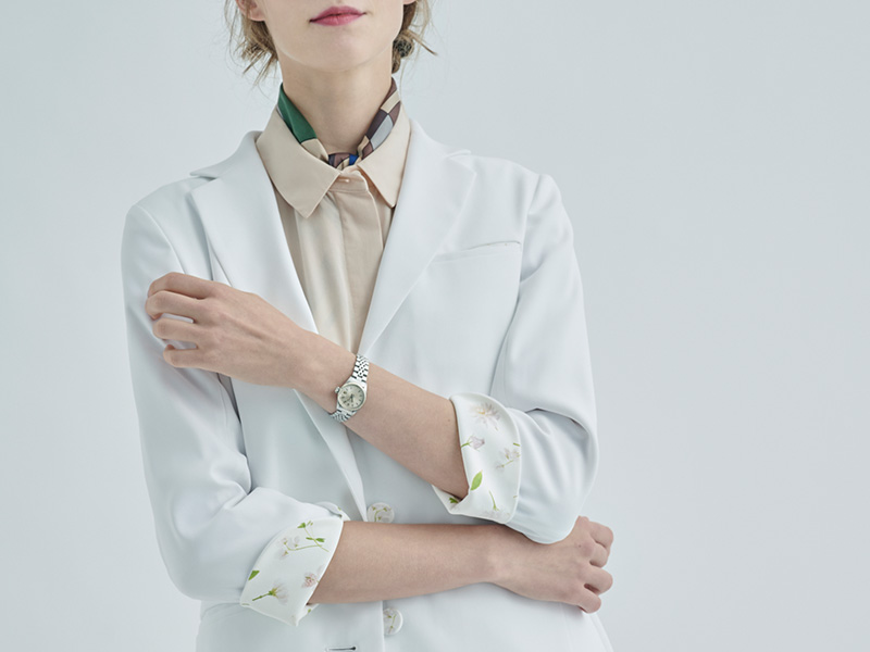 聴診器付きの白衣の女性医師のかわいい漫画イラスト素材透過、PNGフリー画像ダウンロード - Pngtree