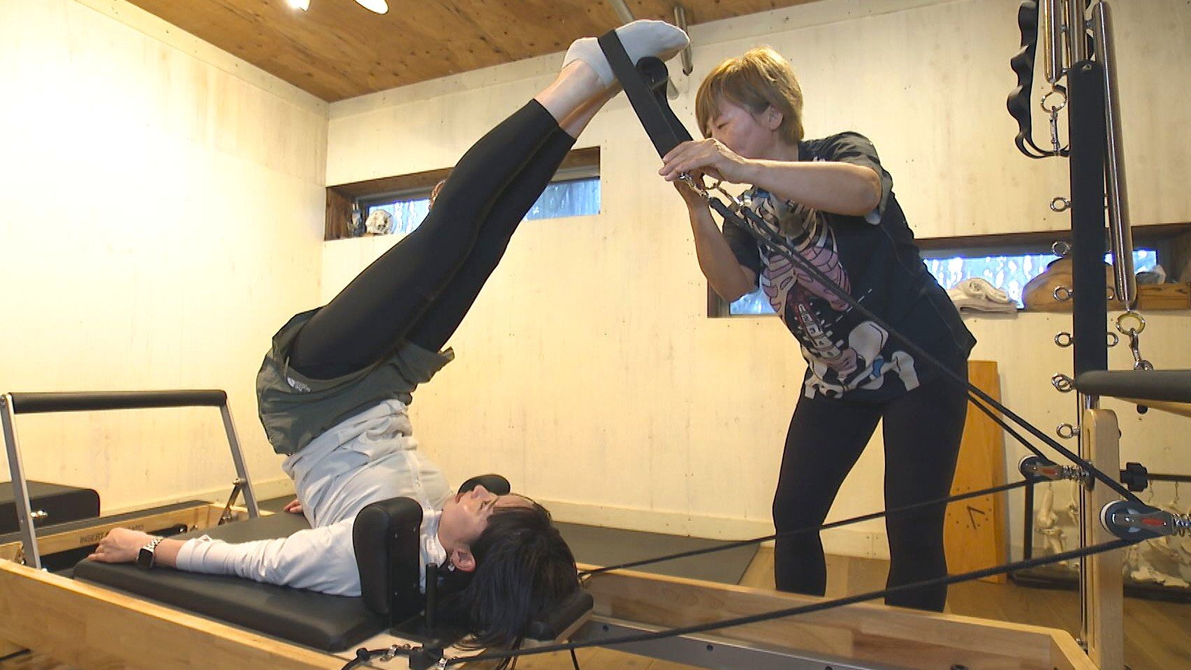 健康志向で急増! 姿勢も体幹も整う「マシンピラティス」 SNS発信で人気拡大 OBS大分放送- Yahoo!ニュース