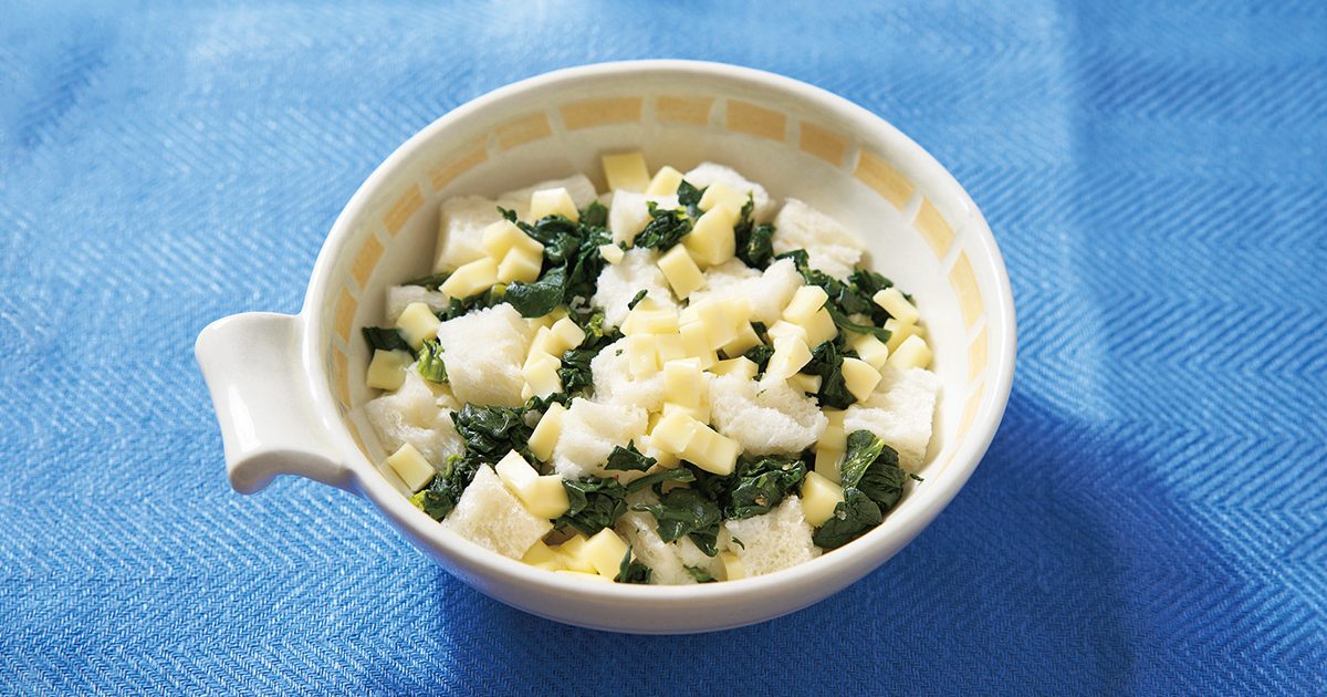 電子レンジで作る きな粉の牛乳パンがゆ