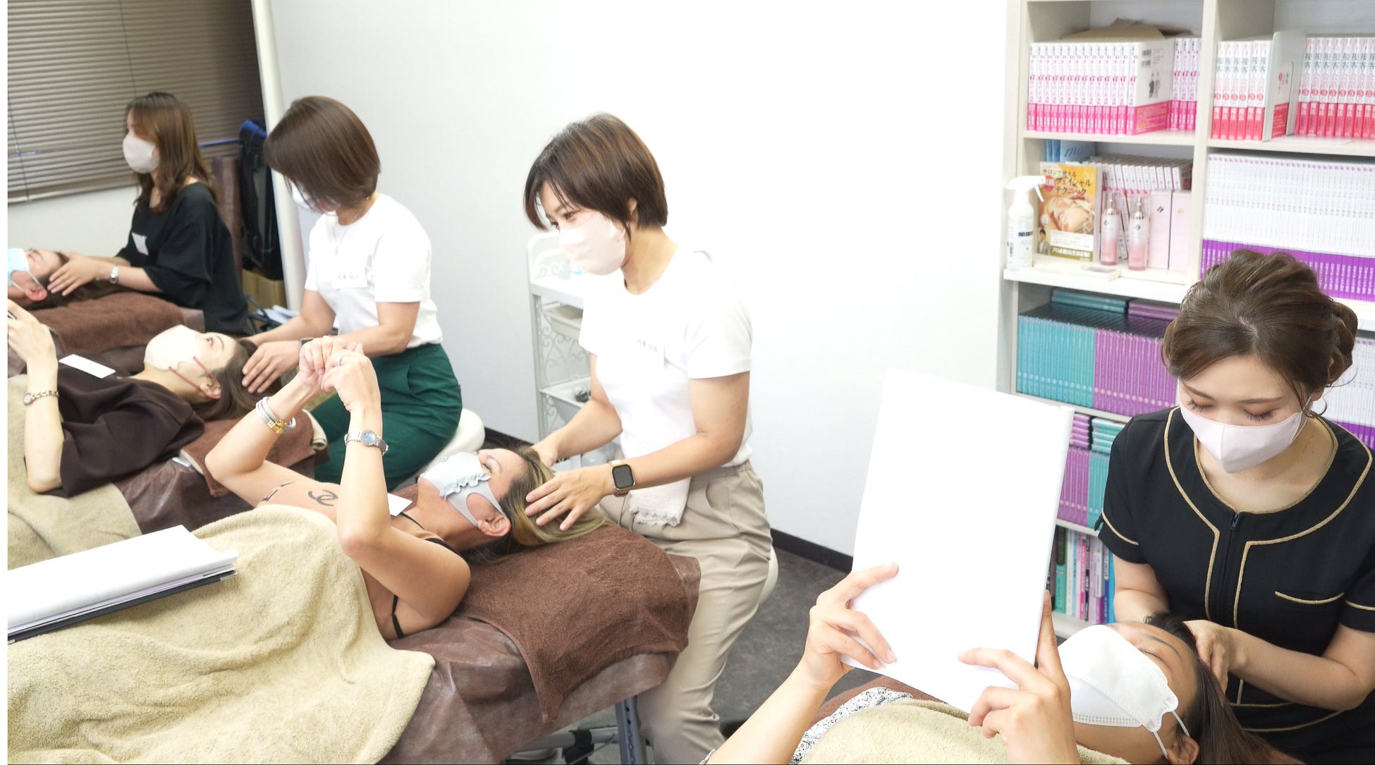 ヘッドマッサージ資格が取得できるヘッドセラピスト養成スクール