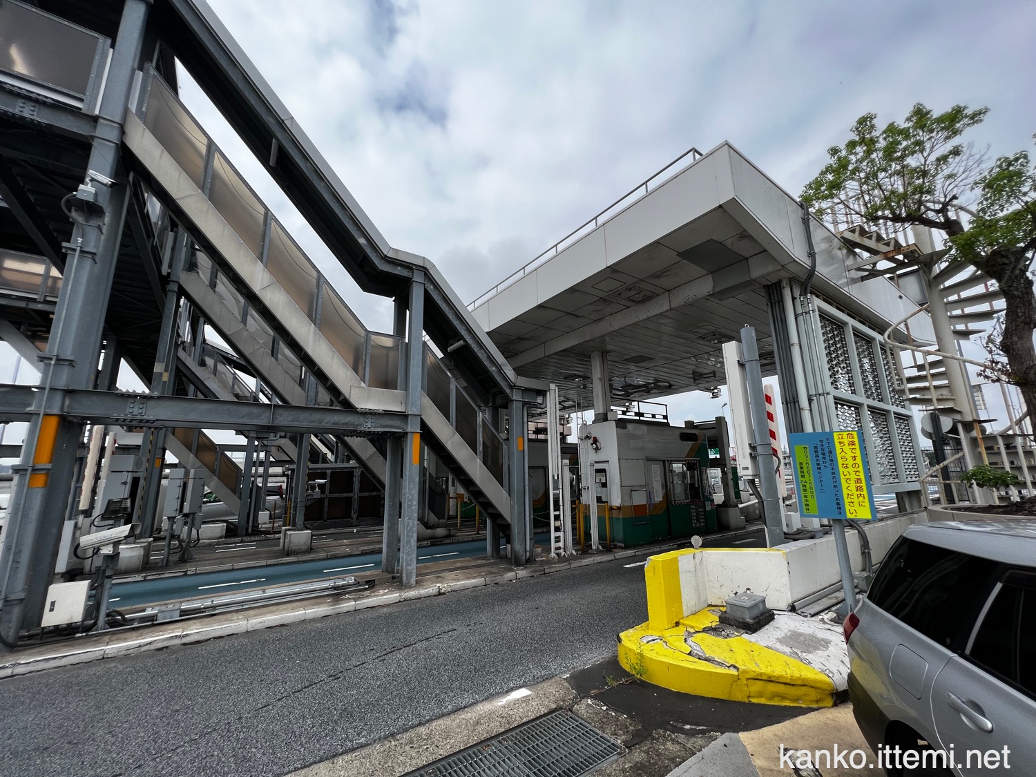 新東名サービスエリアのトイレが美しかった建築写真の齋藤写真事務所