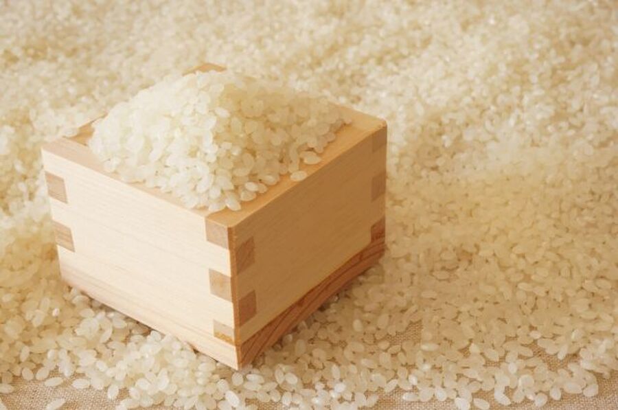 米一合は何グラム？ 量り方・水の量・炊き上がりの重さ・カロリー - 宅食グルメ