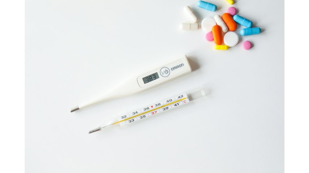 汗をかけば解熱する？発熱時の正しい体温調節の仕方とは│生理痛緩和コラムリングルアイビ
