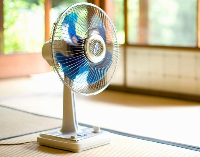 悲報 アイリスオーヤマのサーキュレーターが異音 発生の初期不良！返品・交換したら、なぜか違う商品が届いた件2x4材のDIYロフトベッドを１万円、二段ベッドを1.5万円でDIY超初心者が自作できる！作り方を完全解説する手順書