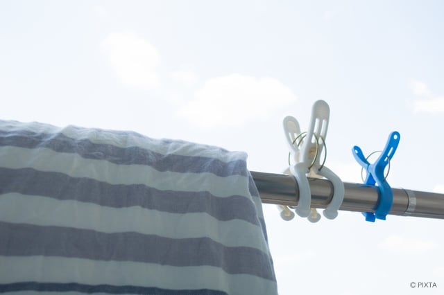 近所に聞こえくらい布団を叩くTikTok