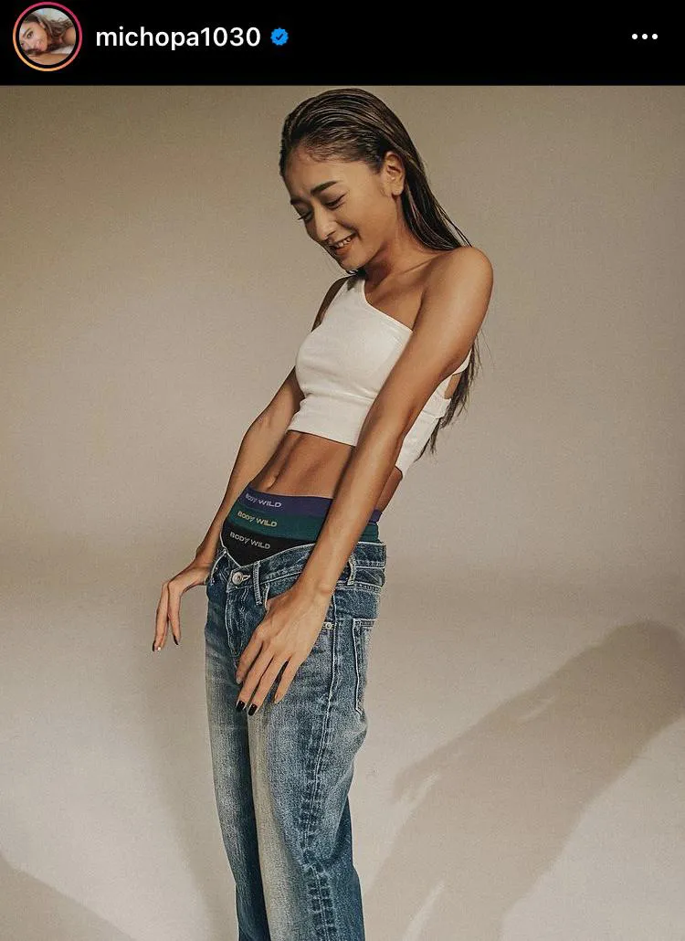 腹筋女子が教える、自宅でできる「美腹筋」づくりの簡単メソッド ルネサンスマガジン