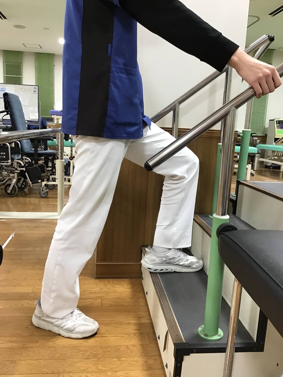 人工股関節全置換術 THA 後の脱臼~本質が理解できてないから制限が厳しくなる~ 脱臼肢位・禁忌肢位について文献から考える理学療法士・作業療法士のためのスキルアップノート