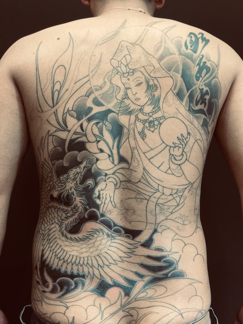 背中観音菩薩筋完成！刺青観音観世音菩薩観音菩薩観音様刺青背中刺青筋彫り筋彫り完成福岡タトゥー福岡タトゥースタジオ墨龍ドラゴンインク墨龍タトゥー和彫福岡和彫福岡彫り師