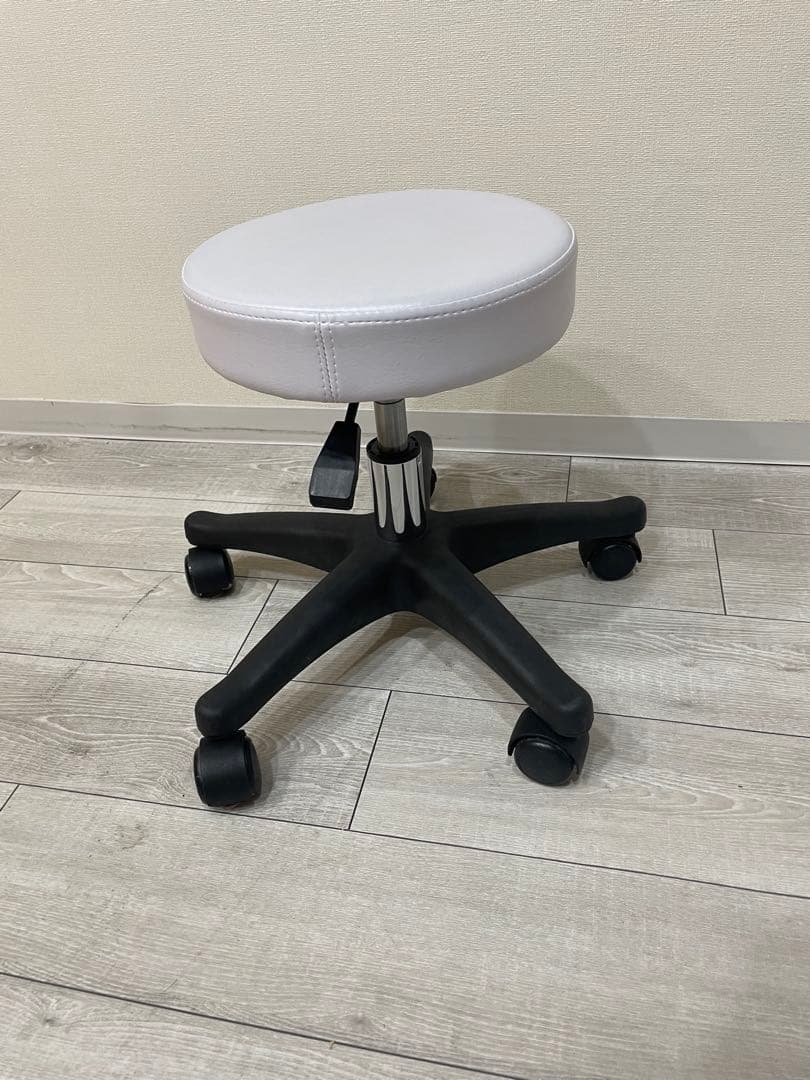 高齢者の健康寿命を足元からサポート 川崎駅前に日本最大級フットケアサロン『ドクターネイル爪革命』誕生在宅医療マッサージ株式会社のプレスリリース