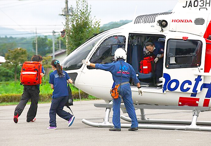 ドクターヘリ・フライトナースについての話・目指す方法や求人給与など - YouTube