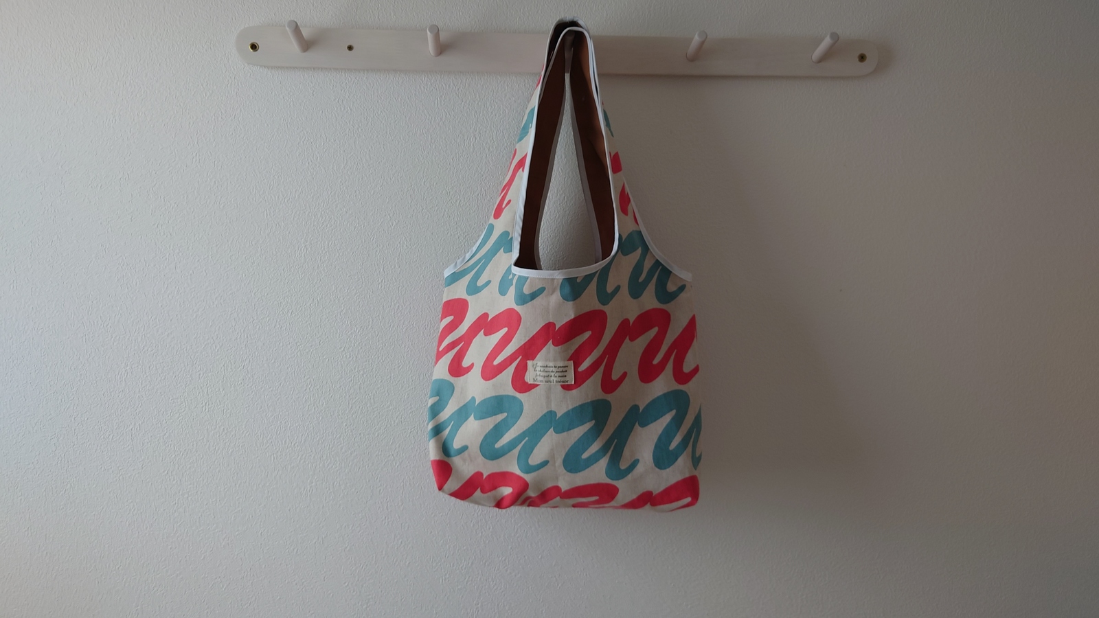 リビングのおむつ収納アイデアオシャレ希望ならワゴンやストッカーはどう？kosodate LIFE 子育てライフ