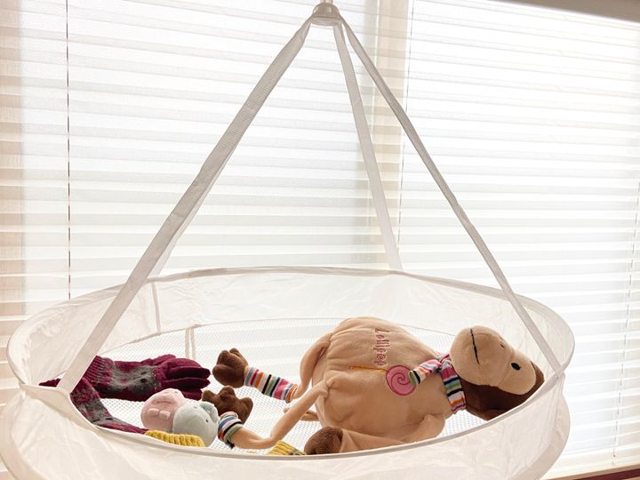 自宅洗い」がラクに。ニットが型くずれしない＆早く乾く！ニトリ599円「平干し洗濯ネット」ESSEonline エッセ オンライン