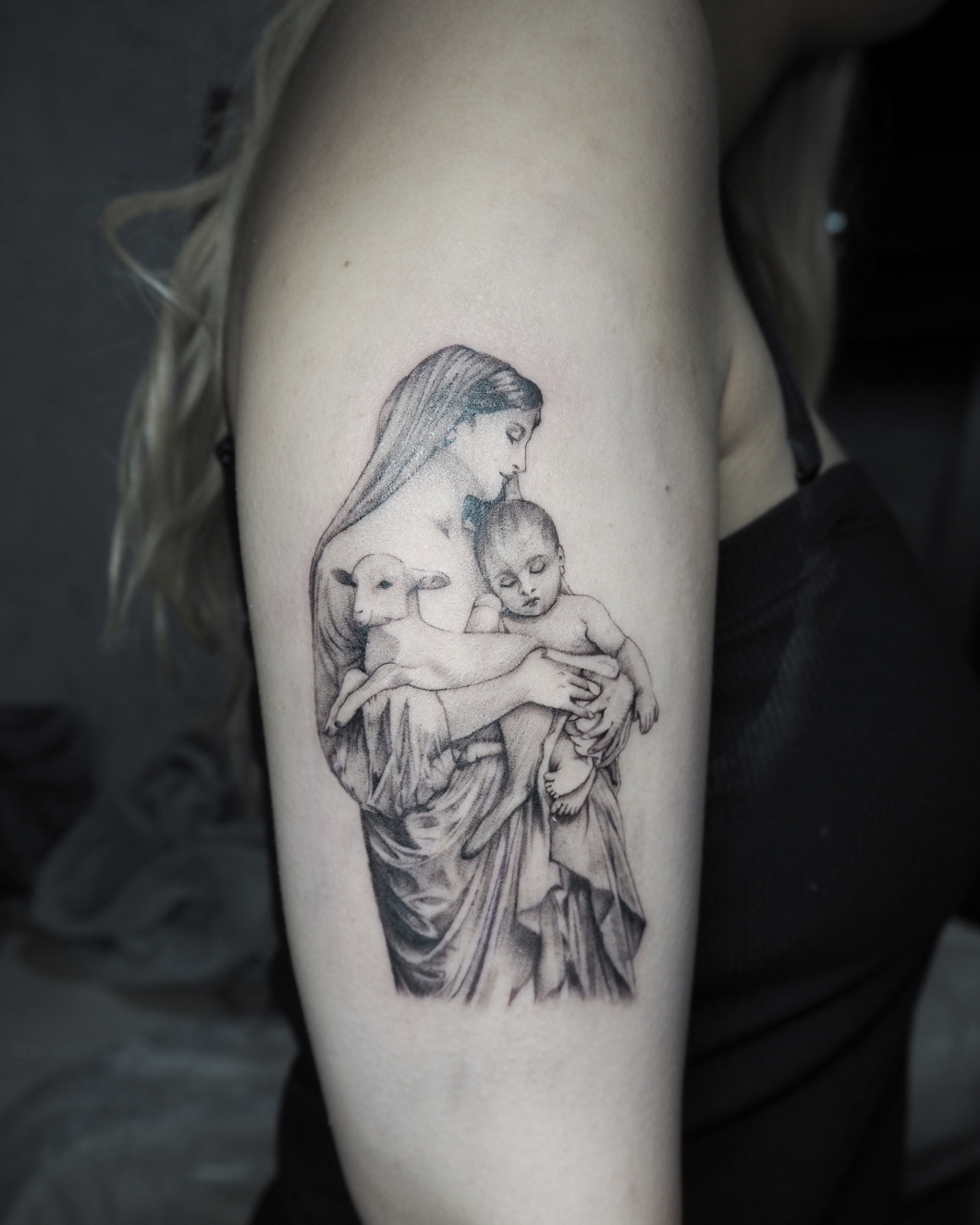BLACK&GRAY TATTOO.制作途中🔥 マリア様が完成しました✍🏻 ありがとうございました！ タトゥー刺青入れ墨洋彫りチカーノタトゥーマリア様タトゥーアーティストタトゥースタジオ鹿児島県鹿屋市都城市天文館tattoostudiotattoodo