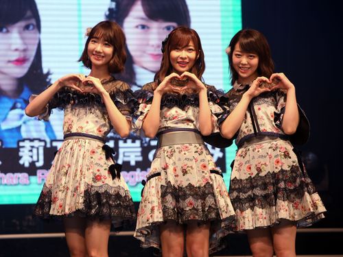 これであなたも指原莉乃だ！パンパンなむくみも解消。美脚と健康を保つお気に入りフォームローラー 筋膜ローラー: SNH48SPARKS