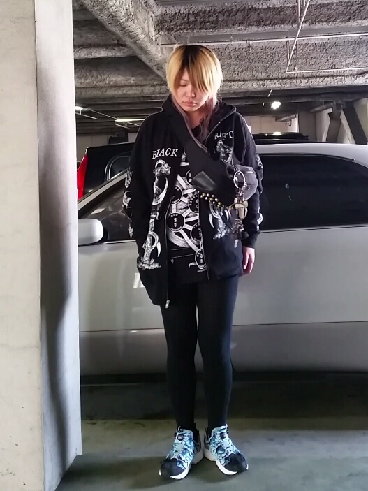 新たなファッションジャンル！？”ヘルスゴス”がかっこいい ！WEBOO ウィーブー暮らしをつくる