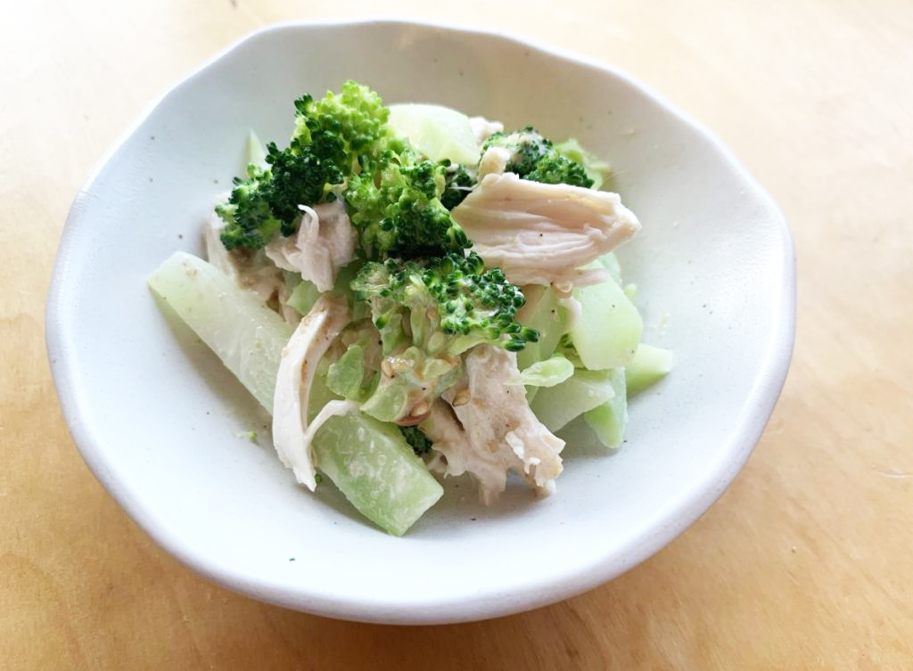 離乳食作りを悩まず簡単にしたい人はこちら👩‍🍳 ▷ @babyfoodlabo.jp @mgmg_shu 様の投稿をご紹介します🙌----------------------------------------- 作ってみたい！と思ったら「😍」コメントしてね💕他のレシピ→@mgmg_shu からみてね💕 ⁡ ⁡ ブロッコリーチーズ焼き