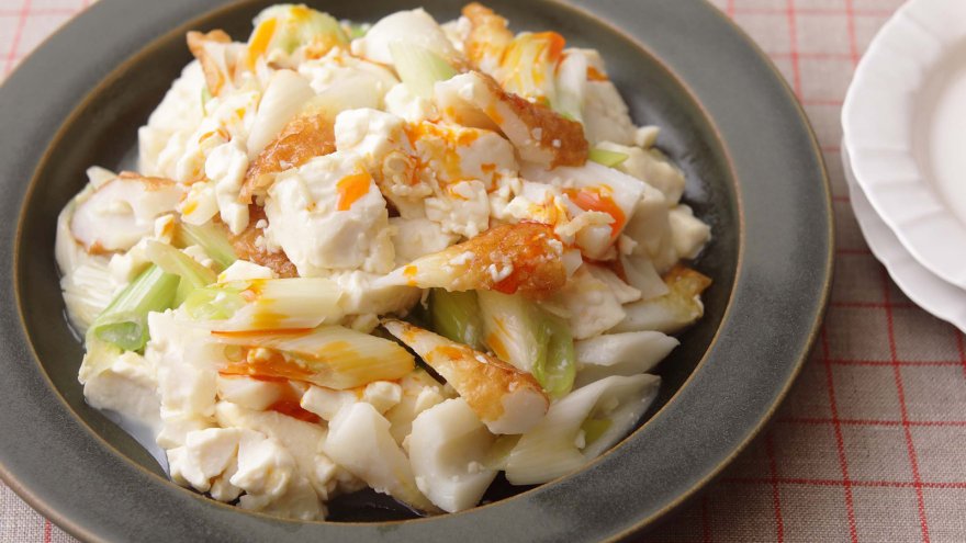 スーパー手抜き！ヘルシー肉豆腐✨@yui_beauty3 さんの投稿をお借りしました❣️ ⠀ スーパー手抜き料理❤️笑 『蒸すだけヘルシー肉豆腐』———————————— いかに簡単なヘルシー料理を作るかを 電車の中で🚃考えるのが日課の OLライフを送っております 👩🏼‍💻⠀ 今日は