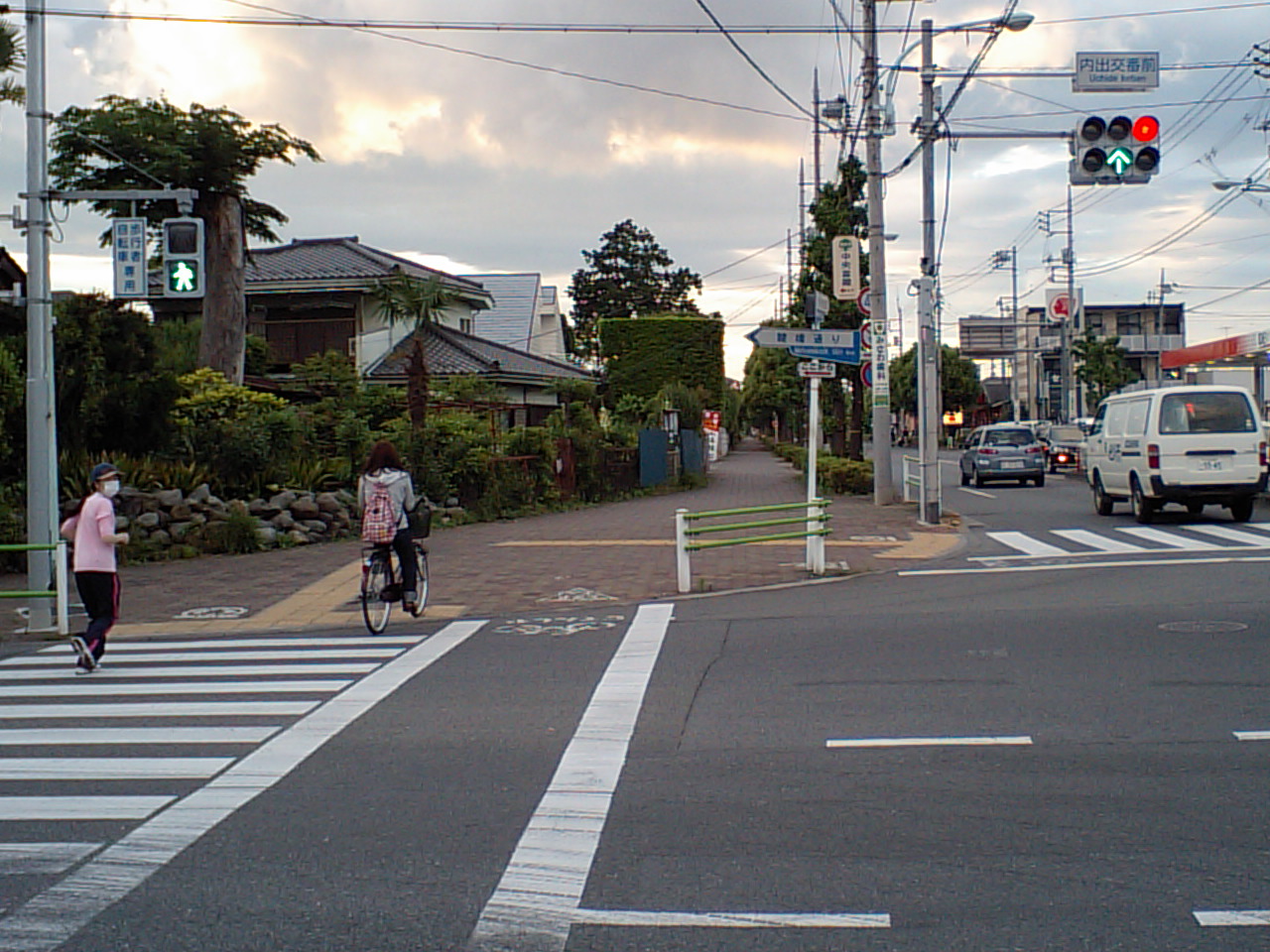 横断歩道信号イラスト - No: 368650無料イラスト・フリー素材なら「イラストAC」