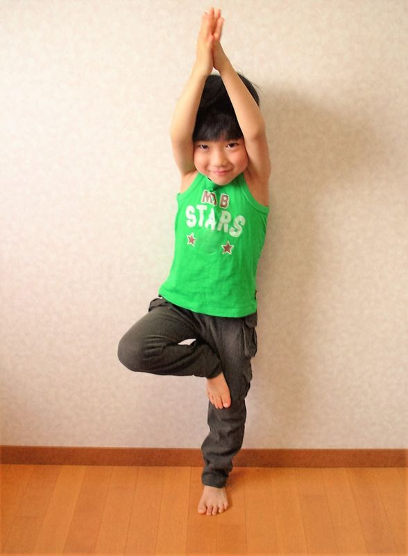 ベイビーポーズとチャイルドポーズ - 明石市大久保駅徒歩4分にあるホットヨガスタジオ