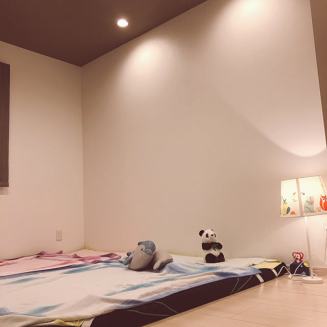 Amazon.co.jp: koalaR折り畳みマットレス セミダブルコアラフトン OASIS 洗える 敷布団 寝具 三つ折り厚さ8.5cm ウレタン 軽い 100N ひんやり 感触 冷却 体圧分散 オールシーズン 120日トライアル期間 メーカー5年保証 : ホーム＆キッチン