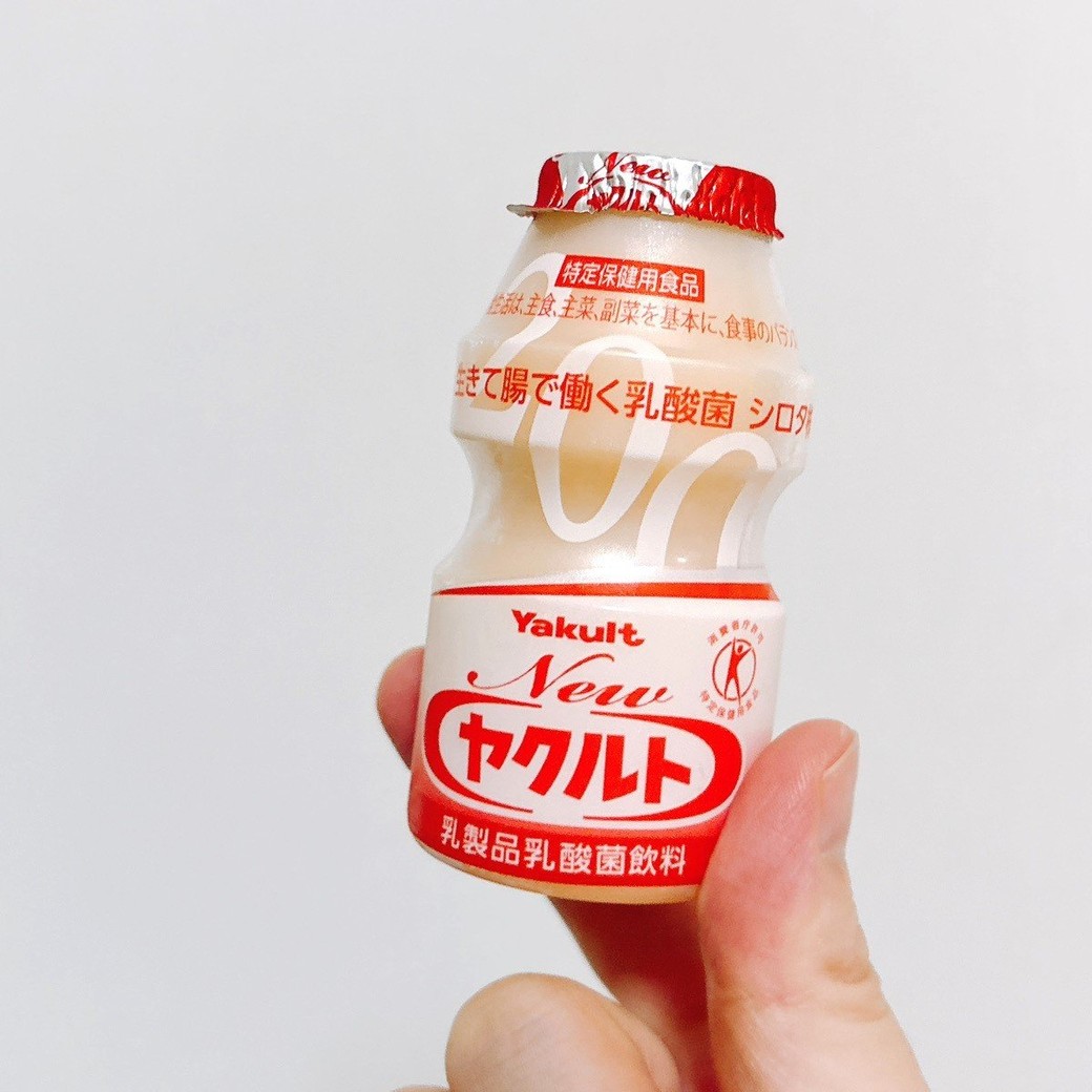 一時的な精神的ストレスがかかる状況でのストレスをやわらげ、睡眠の質を向上 乳酸菌 シロタ株の研究報告 「Yakult ヤクルト 1000」「Ｙ１０００」栄養の日・栄養週間 2023