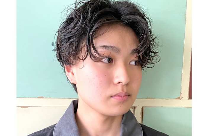 仙台市の美容室 BEHIVE ビーハイブ 公式アプリ on the App Store