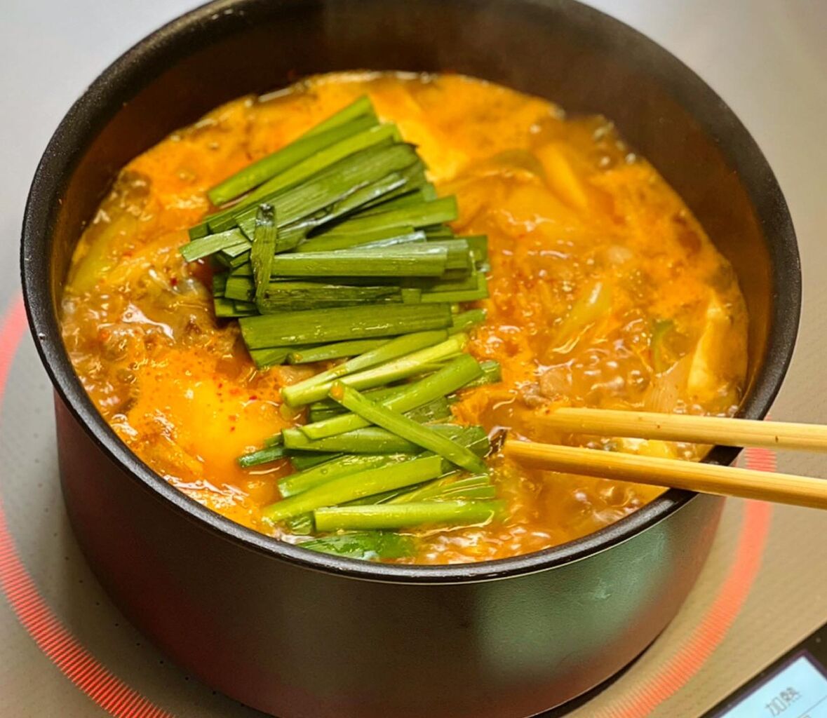 ダイエット 痩せる！コク旨豚キムチチゲ 脂肪がみるみる燃える激痩せ鍋 低糖質&高タンパク食べて痩せるメニュー 糖質制限