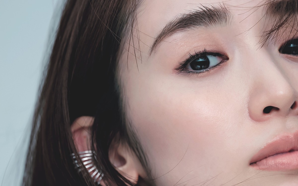 おばさん見えの原因は細眉のせい？「今っぽい太眉」で若見えを検証！CLASSY. クラッシィ