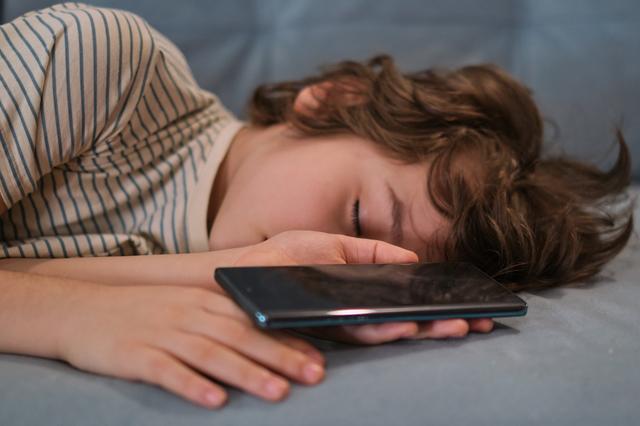 楽天市場 寝落ち スマートフォン・タブレット の通販