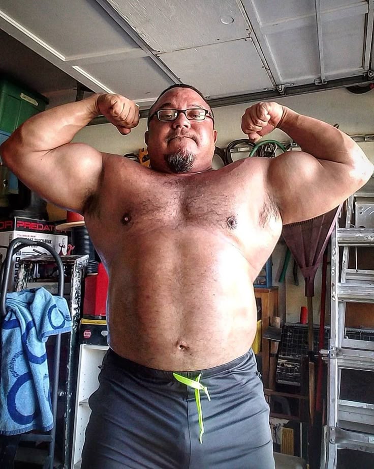 100㎏超えのデブが筋トレダイエットして細マッチョになった方法！－30㎏ビフォーアフタ