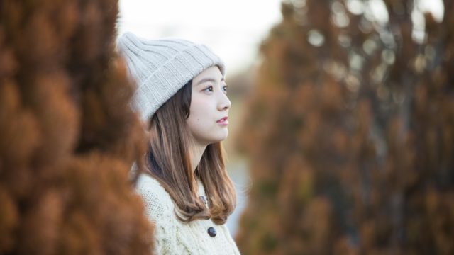 飼い主をじっと見つめる猫は何を言いたいのか 専門家に聞いたねこのきもちWEB MAGAZINE