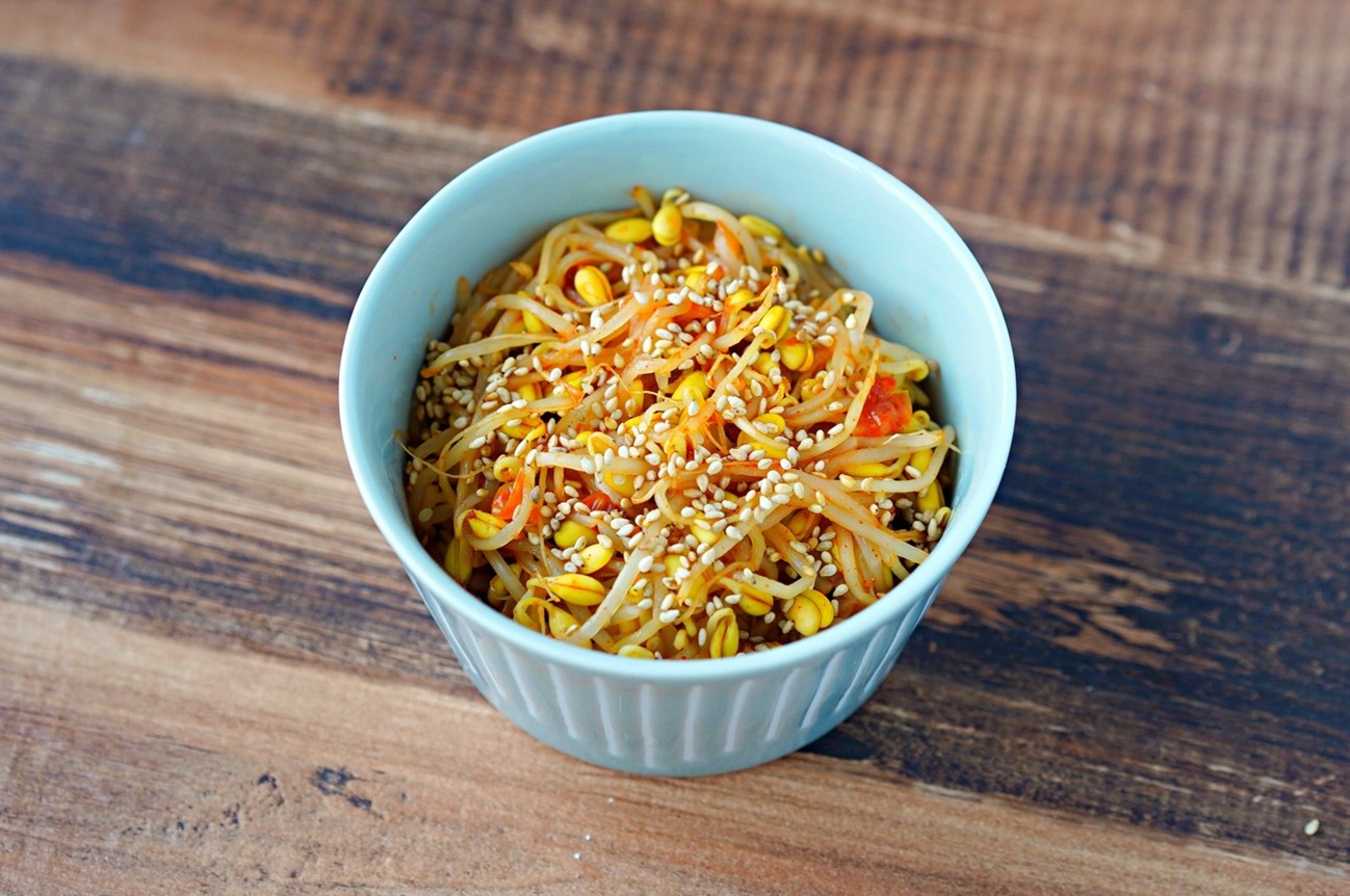 レンジで手軽に！大豆もやしのナムルのレシピ 作り方：白ごはん.com