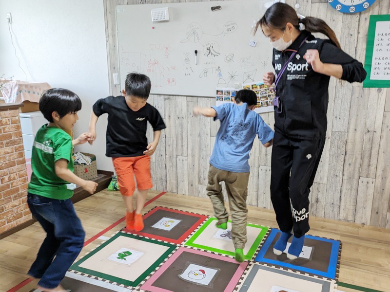 共同遊びで育む社会性。集団療育の魅力とは公式 認定特定非営利活動法人笠井共生活動センタ