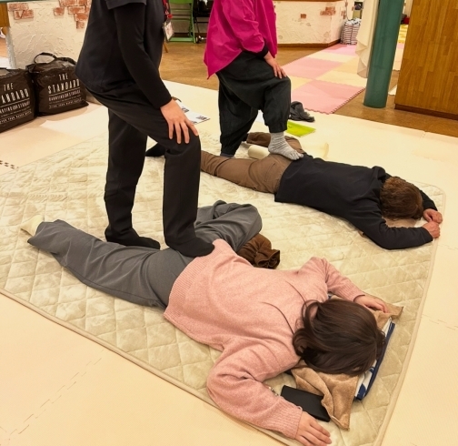 ほっこりマッサージ 「その2：ふくらはぎマッサージで、自律神経を穏やかに。」ママのミカタPROJECTこども赤ちゃんの写真撮影ならスタジオアリス